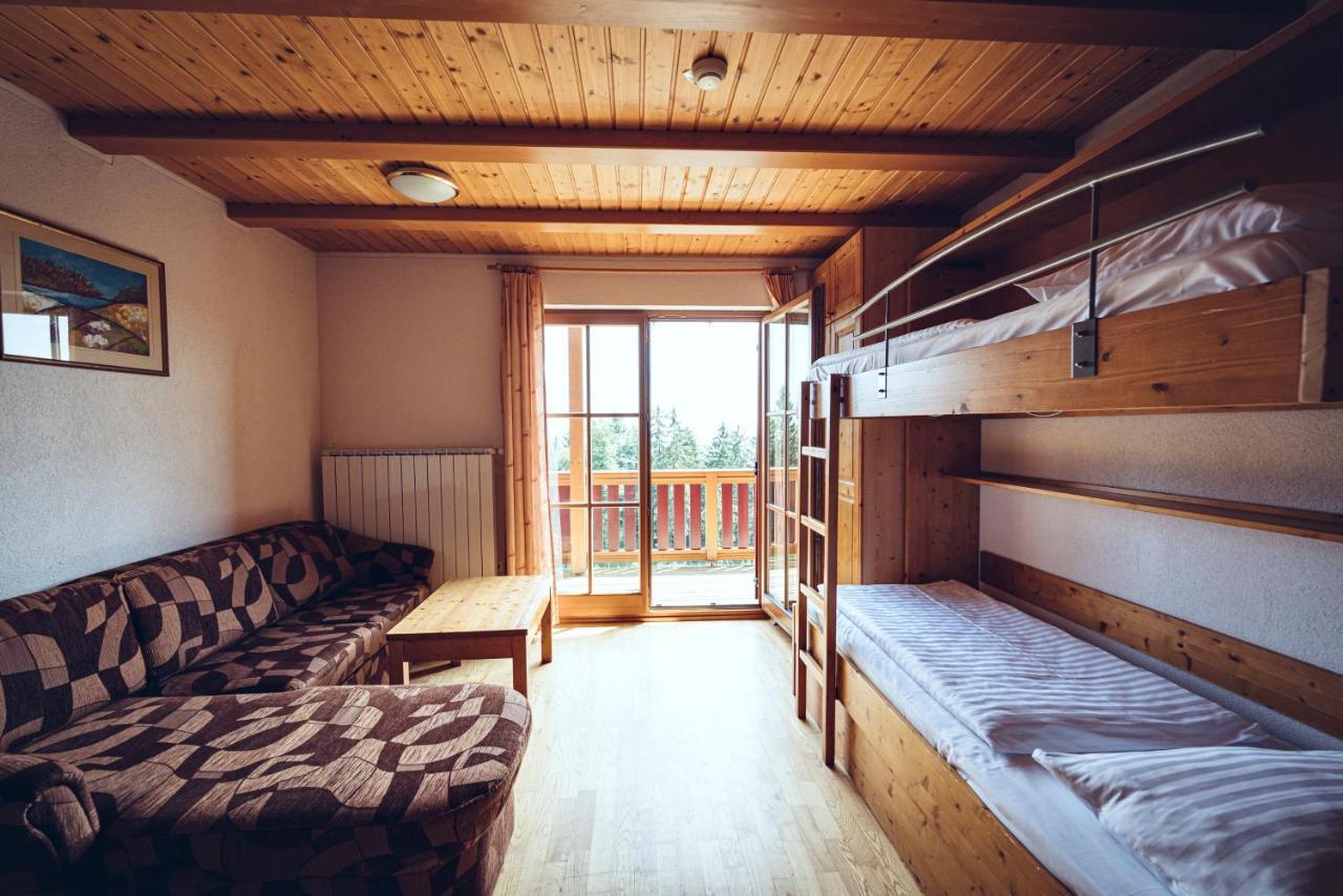 Pohorje Village Wellbeing Resort - Forest Apartments Videc Hočko Pohorje Eksteriør bilde