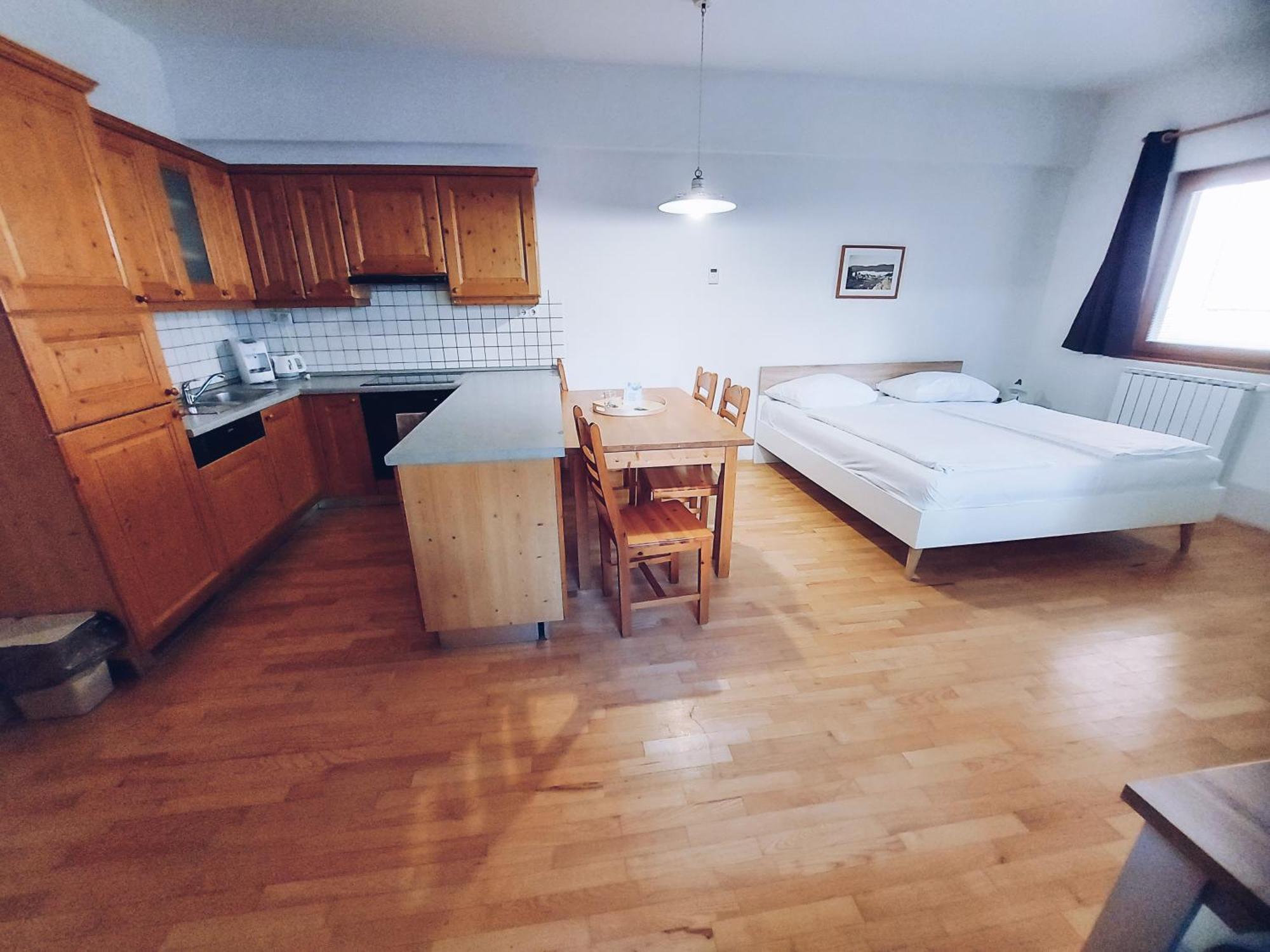 Pohorje Village Wellbeing Resort - Forest Apartments Videc Hočko Pohorje Rom bilde